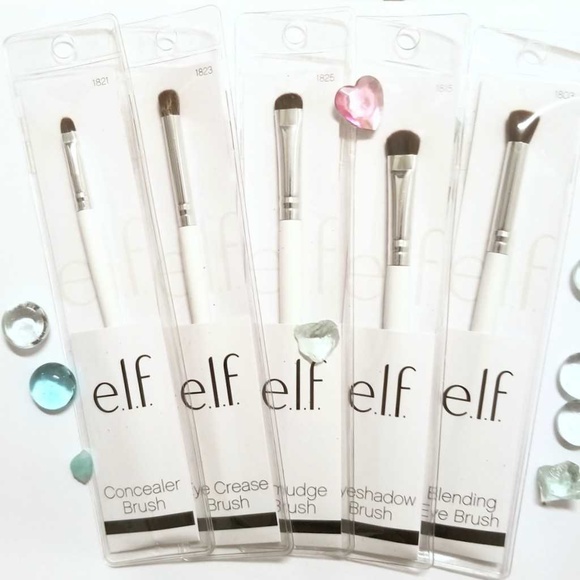 ELF Other - NWT elf Brush Set Bundle w/ Makeup Roll